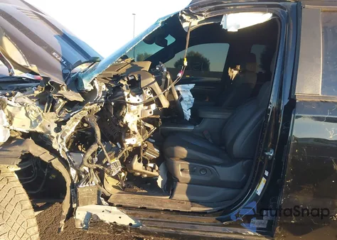 2024 Chevrolet Silverado 1500 4Wd Short Bed Zr2 z USA, uszkodzony, nr VIN 3GCUDHEL2RG364436